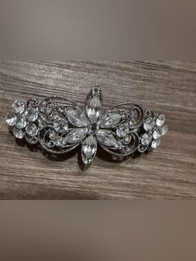 Craft Clear Crystal Silver-Tone Floral Barrette